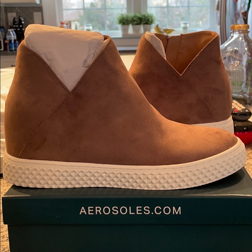 Brand new aerosoles zirah sneaker